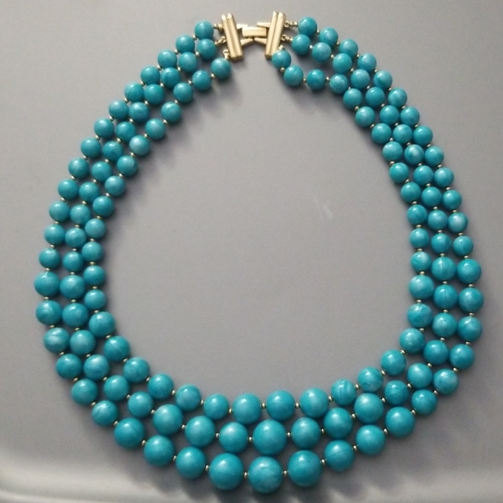 Vintage 1980s Trifari TM Triple Strand Necklace